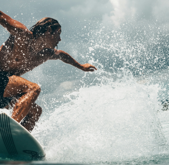 Le surf comme mode de vie en harmonie avec la nature et le vivant